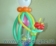 Клоун-погремушка из шариков